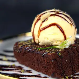 Brownie Cake